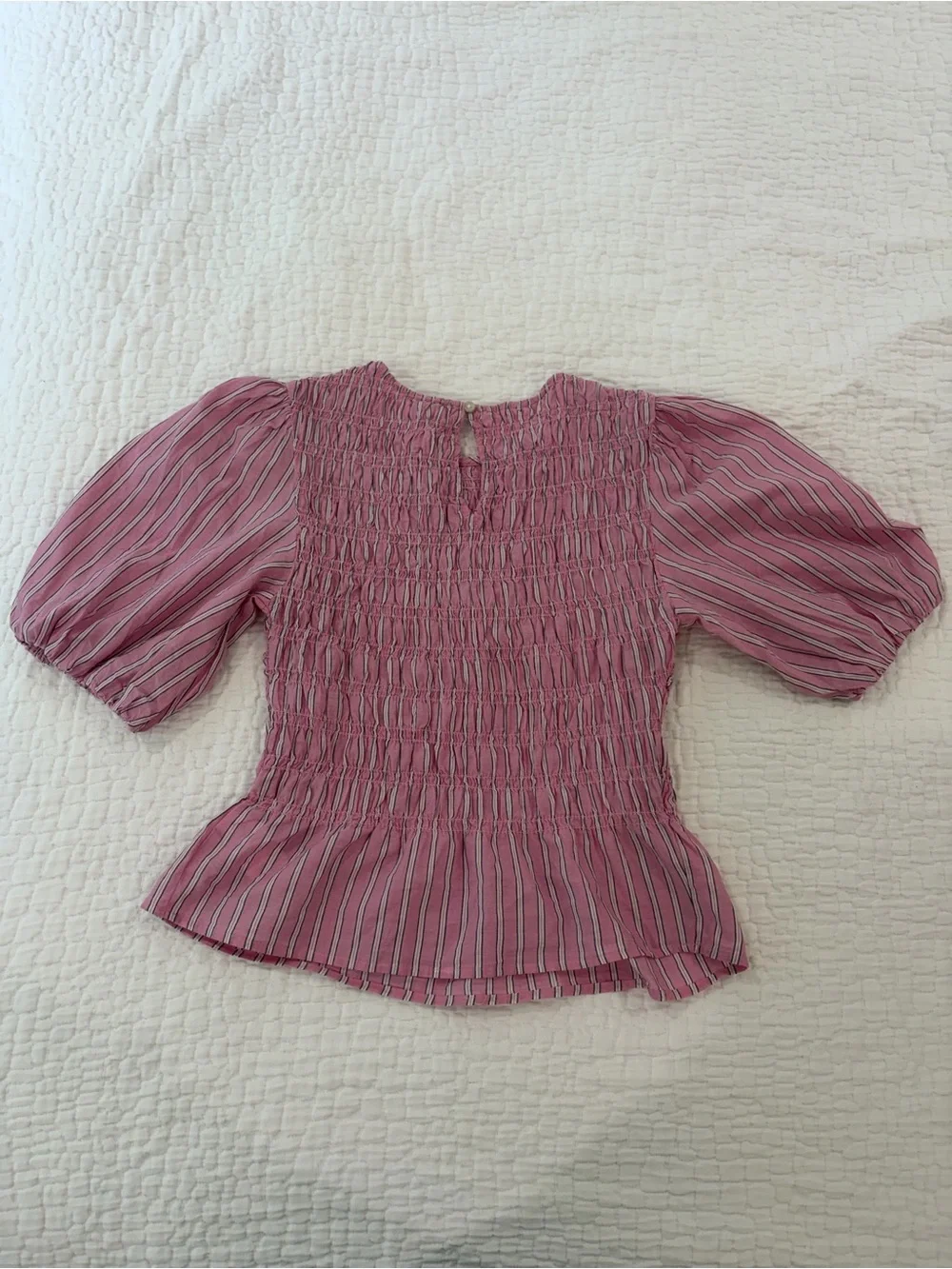 Old Navy Pink Striped Smocked Puff-Sleeve Blouse
